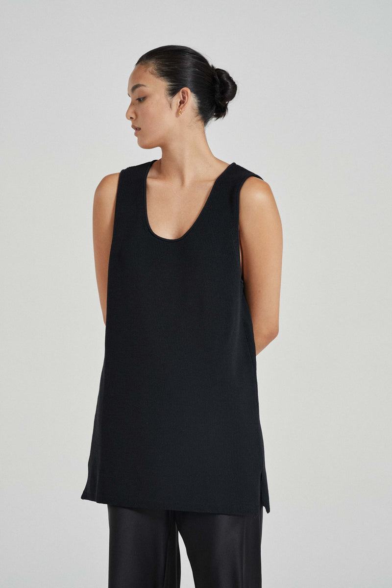 The Amelie Tunic Top Black