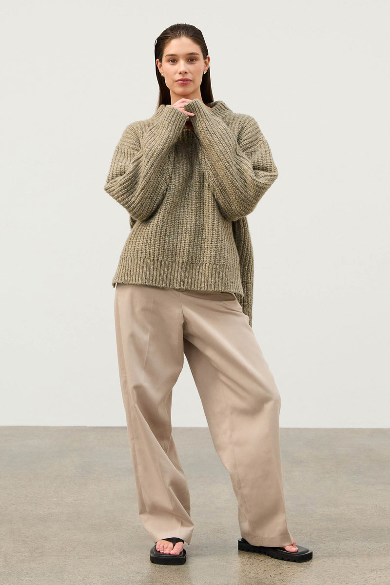Zulu & Zephyr - The Recycled Tailored Pant in Natural
